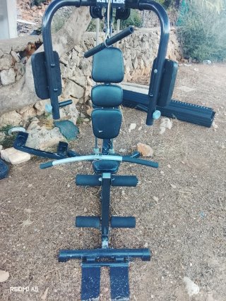 Máquina de gimnasio multifunción