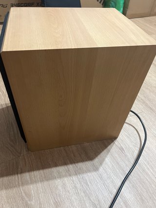 Subwoofer Magnat para piezas o repuesto