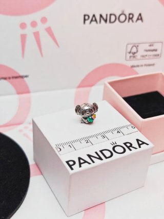 Pandora Charm Stitch con piña plata Disney