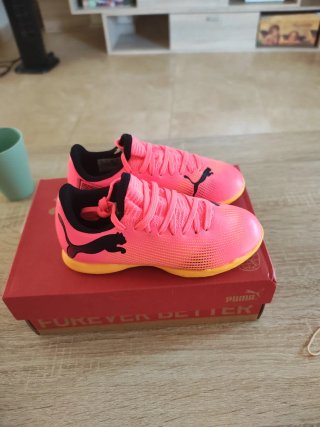 Botas de fútbol niño Puma T28 Nuevas