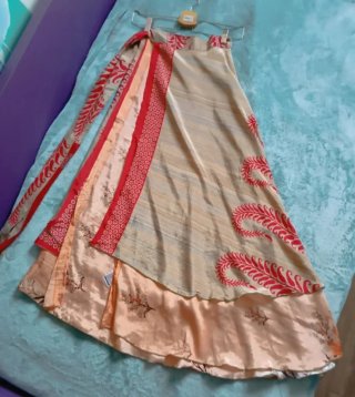 Lote de falda reversible y vestido