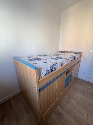 Cama infantil con almacenaje y cajones