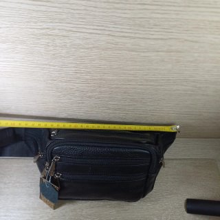 Borsa a spalla in pelle vintage anni '80 da uomo