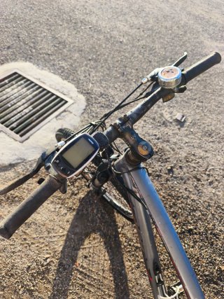 Bicicleta eléctrica moma