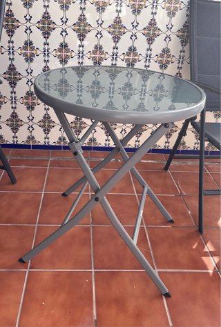 Mesita exterior cristal y metal plegable