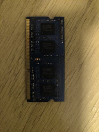 Módulo RAM SO-DIMM Elpida 4GB PC3-12800S