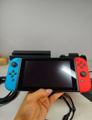 Nintendo Switch V2 Azul y Rojo