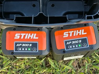 Baterías Stihl AP 300 S + Cajón