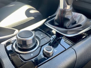 Mazda 3 2016