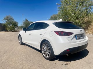 Mazda 3 2016