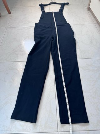 Mono azul marino con tirantes