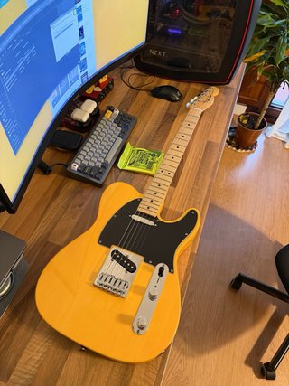 Fender Telecaster Standard Amarillo INDONESIA