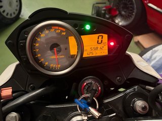 Kawasaki Z750 2500€