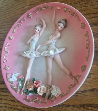 Placa Decorativa Bailarinas Antiga 15cm Aprox