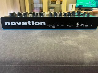 Novation Bass Station II Sintetizador Analógico