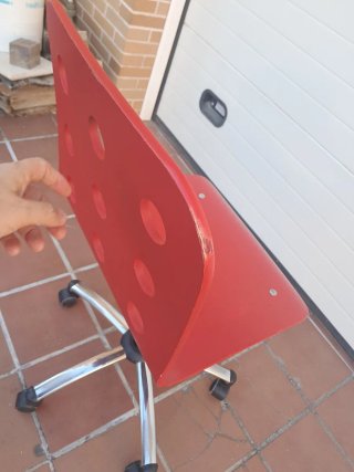 Silla juvenil roja ruedas escritorio mesa estudio