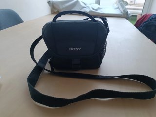 Cámara Sony A6000 con objetivo + Accesorios