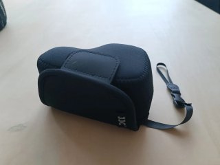 Cámara Sony A6000 con objetivo + Accesorios