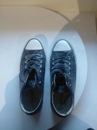 Converse Cuero Negro Tachuelas Talla 38