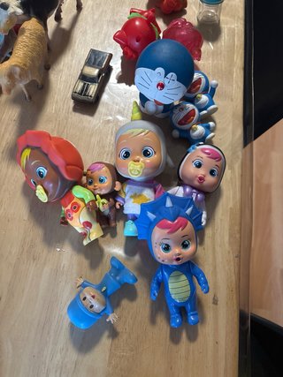 Lote variado de figuras y muñecos variados  +50