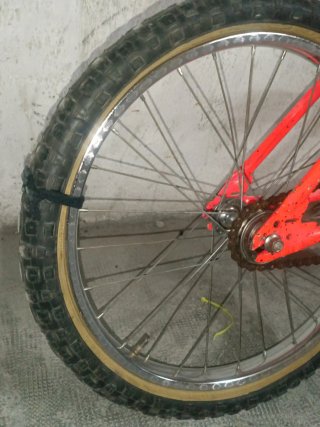 BH California Star 2 BMX Roja