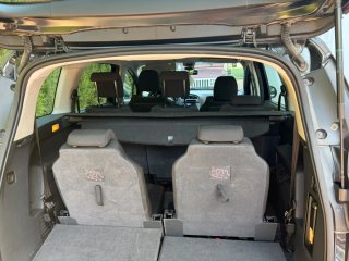Peugeot 5008 2011. 7 plazas