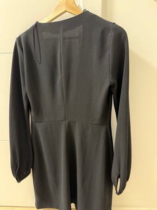 Vestido negro Zara corto