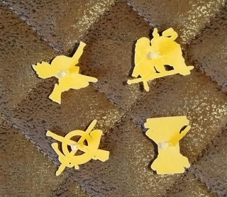 Lote 4 Pines Militares Insignias