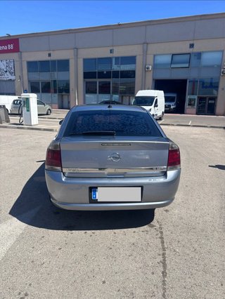 Opel Vectra 2005