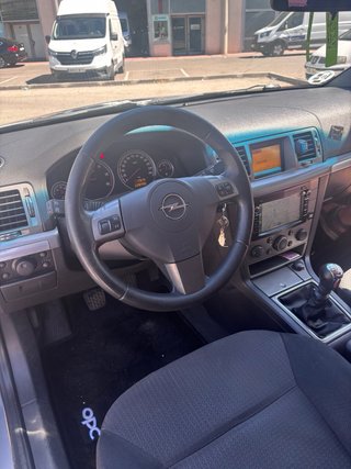 Opel Vectra 2005
