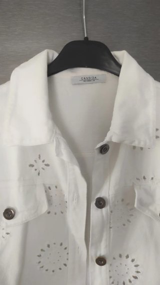 Gilet jeans bianco ricamato