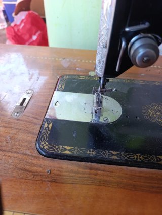 Máquina de coser Sigma antigua