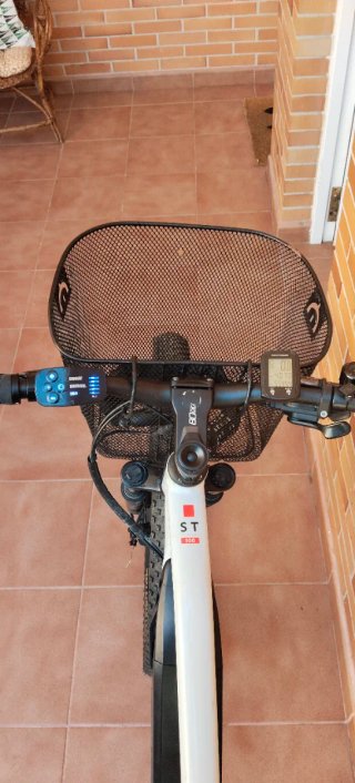Bicicleta eléctrica Rockrider E-ST100