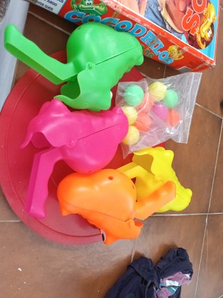 Juego Cocodrilos Chiflados Falomir