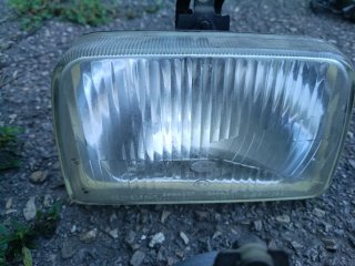 Faros delanteros Ford Fiesta MK1
