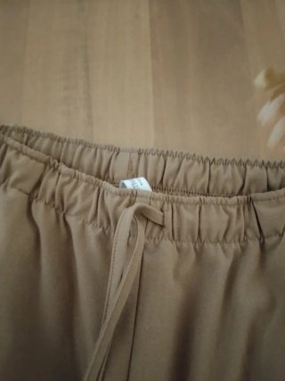 Pantalón marrón