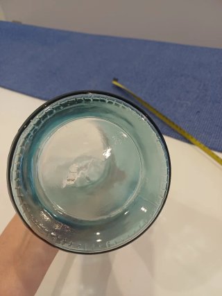 Jarrón de cristal azul