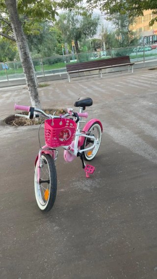 Bicicleta infantil rosa BTWIN