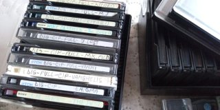 45 Mini Discs. DE REGALO EL REPRODUCTOR DE DISC