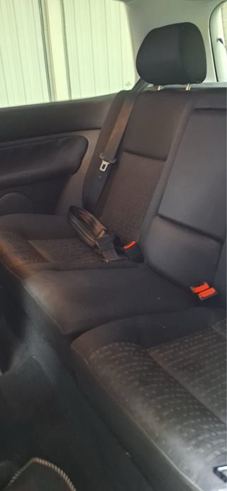 Volkswagen Golf 2000