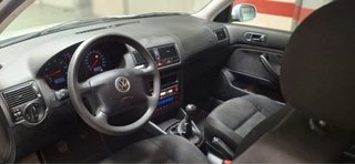 Volkswagen Golf 2000