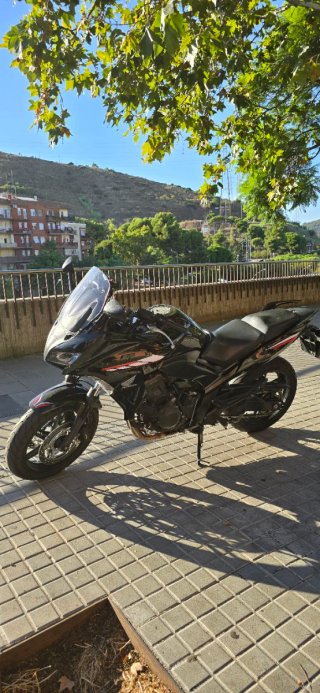 Honda cbf  1000