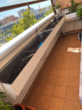 2 jardineras fibra 170cm + 6 soportes inox