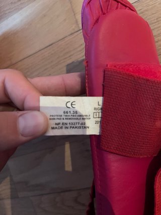 Espinilleras y Empeineras Adidas Rojas