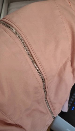 Cazadora Lefties rosa palo talla S | Efecto cuero