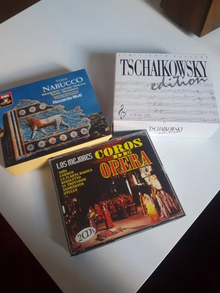 CDs Música Clásica: Nabucco, Tchaikovsky, Coros Óp