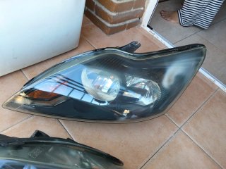 Pareja Faros Ford Focus 3