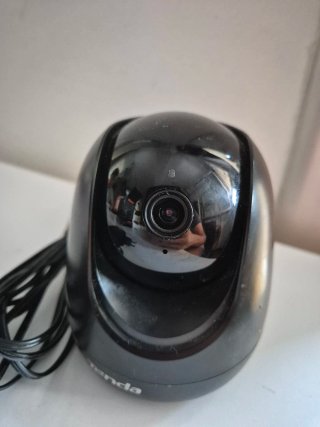 Tenda CP3 Cámara Seguridad Pan/Tilt 1080P HD