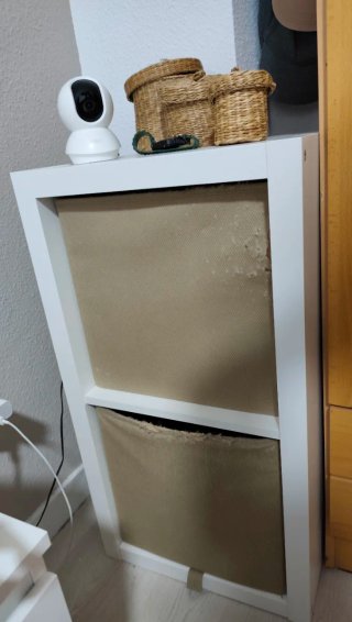 Mueble Kallax Ikea Blanco y Beige