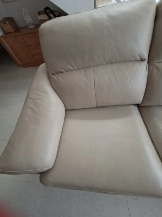 Sofá de piel
